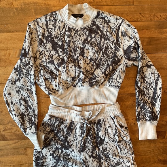 NWOTPollockHyperReality intarsia cotton-bl set - Picture 2 of 6